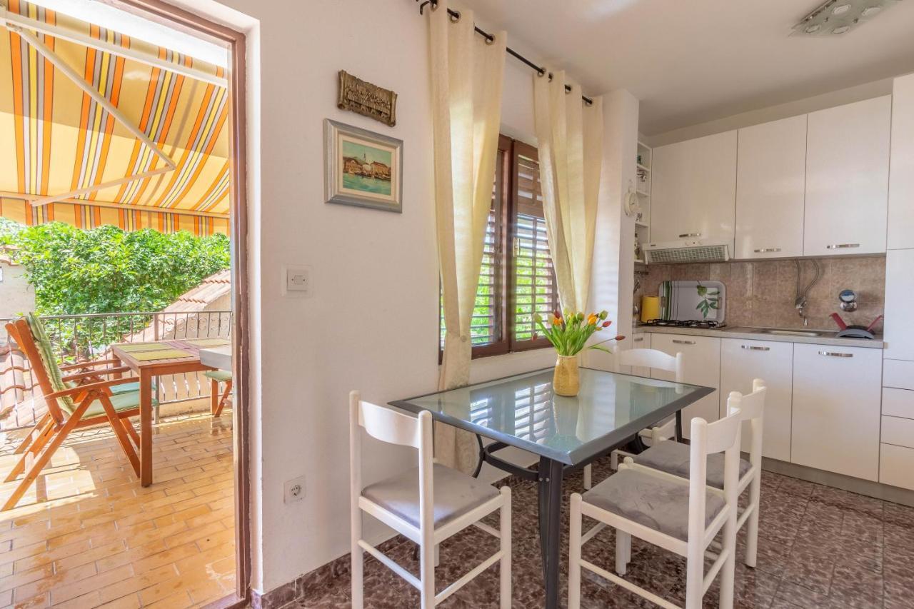 Apartman Dag Podstrana Ngoại thất bức ảnh